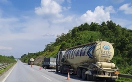 Xuống kiểm tra xe, tài xế bị tông tử vong ở làn dừng khẩn cấp