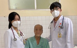 5 giờ cứu cụ ông 81 tuổi thoát cảnh cắt cụt 2 chân vì căn bệnh nguy hiểm