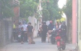 Chơi trong ngõ, bé gái 2 tuổi bị xe tải lùi cán tử vong