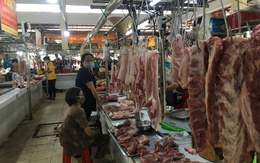 Giá rau, thịt tại các chợ chưa có dấu hiệu hạ nhiệt