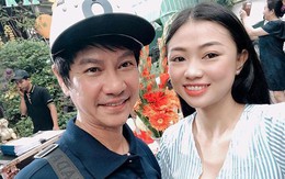 Danh hài Lê Huỳnh: Vợ kém 30 tuổi rất ghen, kề cận tôi 24/24