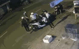 Bốn người vây đánh một người ở TP HCM, nghi cướp xe