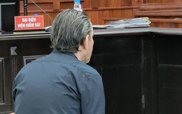 Thầy giáo người nước ngoài nhận án 3 năm tù vì quan hệ với bạn gái nhí