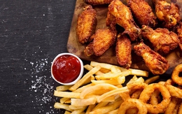 Top thực phẩm khiến não bộ già siêu nhanh