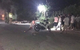 3 anh em ruột đi xe đạp điện bị tai nạn, em gái tử vong