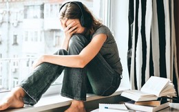 Con một nhảy ban công trốn nhà khi bị mắng, bố mẹ hoảng loạn đi tìm suốt đêm