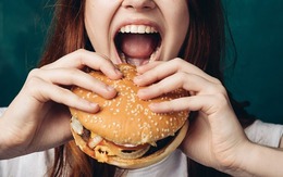 5 kiểu ăn gây tăng cân mất kiểm soát