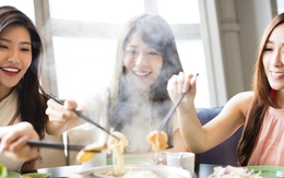 4 loại thực phẩm bác sĩ ung bướu không bao giờ ăn nhưng nhiều người thích