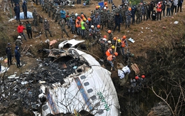 Máy bay rơi khiến 72 người thiệt mạng: Vì sao bay ở Nepal luôn là thử thách?