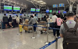 Các sân bay lớn đón lượng khách 'khổng lồ' vào ngày đi làm đầu tiên sau nghỉ Tết
