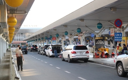 Sẽ có bãi đỗ xe miễn phí cho xe đưa đón khách tại sân bay Tân Sơn Nhất dịp Tết