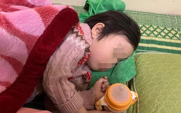 Bé gái 3 tuổi được giải cứu sau khi rơi xuống ống cống