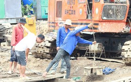 Diễn biến mới vụ bé trai được xác định tử vong sau khi lọt vào trụ bê tông: Vì sao chưa thể đưa thi thể cháu bé lên?