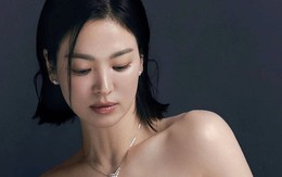 Cảnh cởi đồ gây nhiều tranh cãi của Song Hye Kyo