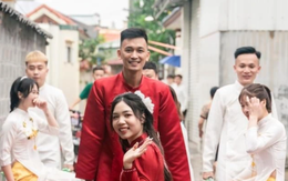 Chú rể Thái Bình đem xe rùa chở sính lễ khiến nhà gái ngỡ ngàng