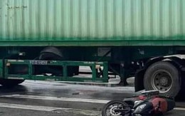 Gặp nạn trên đường chở cháu đến trường, ông bị thương, cháu 4 tuổi tử vong