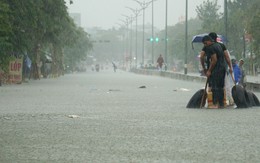 Mưa lớn kéo dài, nhiều tuyến quốc lộ qua Đà Nẵng ngập sâu