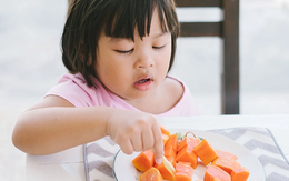 Những loại trái cây giúp trẻ tăng sức đề kháng trong mùa lạnh, ba mẹ nên bổ sung vào thực đơn mỗi ngày của con