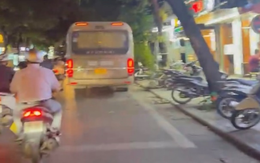 Hà Nội: Đi xe vào đường cấm trên phố tài xế bị tước bằng lái xe