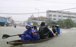 Miền Trung đối mặt tổ hợp thiên tai, mưa lũ lớn còn diễn biến khó lường