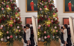 Con trai út Tăng Thanh Hà giúp mẹ trang trí cây thông Noel, khoảnh khắc đáng yêu ‘đốn tim’ công chúng