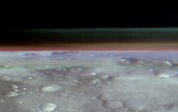 Cảnh chưa từng thấy trên sao Hỏa trong bức ảnh NASA mất 3 tháng để chụp lại