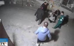 Án mạng thương tâm: Cho rằng con học kém, người cha đơn thân ở Trung Quốc dùng kiếm dọa, lỡ tay đâm chết chính con trai mình