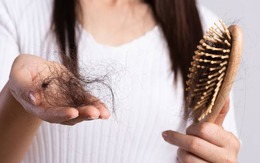Chế độ dinh dưỡng giúp cải thiện tóc gãy rụng, hư tổn