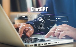ChatGPT 'gây cười' khi làm thơ tán gái, chơi nối từ