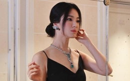 Hình ảnh vợ Song Joong Ki ở độ tuổi 20 gây sốt cõi mạng, mặt mộc liệu có đọ được với Song Hye Kyo?