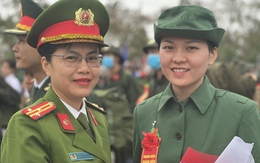 Nữ tân binh duy nhất ở Thừa Thiên - Huế viết đơn tình nguyện nhập ngũ