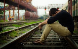Chồng khóc lóc đòi nuôi con của vợ và nhân tình