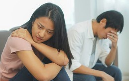 2 tháng nay chồng đòi ngủ riêng và lao vào làm việc điên cuồng