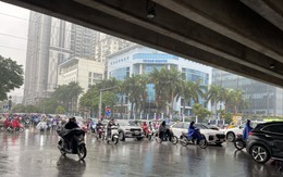 Thời tiết Hà Nội 3 ngày tới: Người dân Thủ đô có phải chịu mưa rét khi không khí lạnh tràn về?
