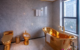 Bên trong khách sạn dát vàng cả bể bơi, toilet được rao bán 6000 tỷ đồng
