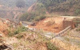 Sập cầu tạm thủy điện ở Lai Châu khiến khiến 3 người thương vong
