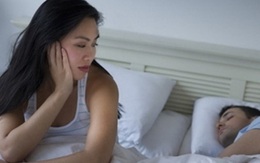 Ngày cưới, bố mẹ cho 2 cây vàng nhưng khi mẹ tôi bệnh, chồng không muốn giúp