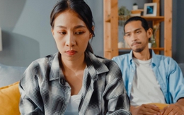Lời đề nghị của cô hàng xóm khiến vợ chồng tôi mâu thuẫn cãi vã