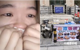 Cô gái thất nghiệp về dựng sạp mở quán ăn, chỉ sau vài ngày đã khóc lóc thảm thiết: "Đi làm vẫn sướng hơn"