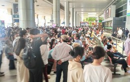 Hai sân bay lớn nhất cả nước đón hơn 205.000 hành khách ngày hôm nay