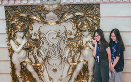 Bên trong toà nhà UBND TP.HCM hơn 110 năm tuổi