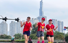 Ngắm Sài Gòn ngày 30/4 tuyệt đẹp cùng hàng trăm runner tham gia 'Saigon City Tour'