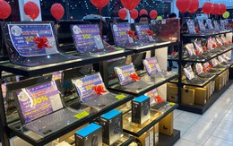 Laptop giảm giá kịch sàn vẫn ế