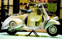 Xe máy "huyền thoại" từng khiến dân Việt mê mẩn: Lạ lùng dòng xe có tuổi đời gần 80 năm vẫn được tranh mua với giá cả tỷ đồng