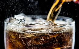 8 loại thực phẩm là kẻ thù của răng miệng