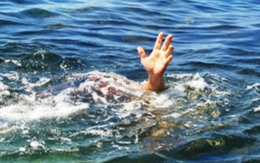 Hà Nội: Cháu bé bị rơi xuống hồ nước công viên trong khu đô thị, mất tích