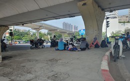 Nắng nóng gần 40 độ C, người lao động ở Thủ đô chật vật tìm nơi trú ngụ