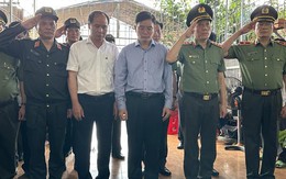 Lãnh đạo Bộ Công an thăm viếng các nạn nhân trong vụ việc xảy ra tại Đắk Lắk