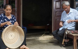 Chuyện về chiếc lồng bàn giá 30 triệu đồng được đại gia săn đón