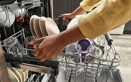 Bạn thực sự có thể tiết kiệm tiền bằng việc thay đổi cách xếp đồ vào máy rửa bát và đây là những gì bạn nên làm theo